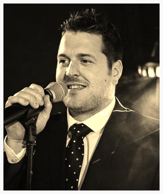 wedding singer in Liverpool, Manchester & Leeds